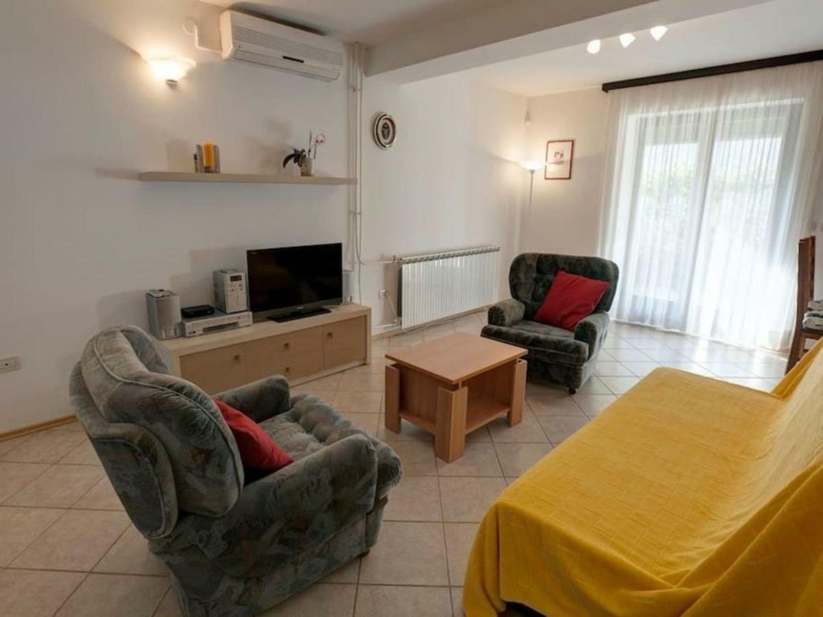 Apartments Grozdanic Fažana Kültér fotó